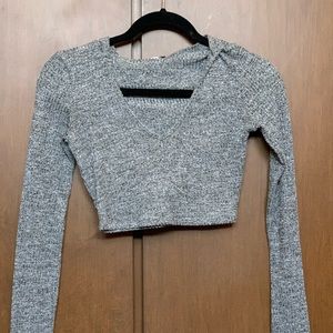 Gray Ribbed Long Sleeve Crop Top✨